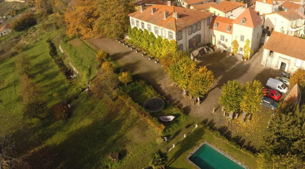Отель Manoir D'Aubeterre Marsat Экстерьер фото